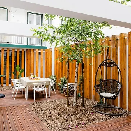 Apartment Sao Bento Patio W Ac Lisbon