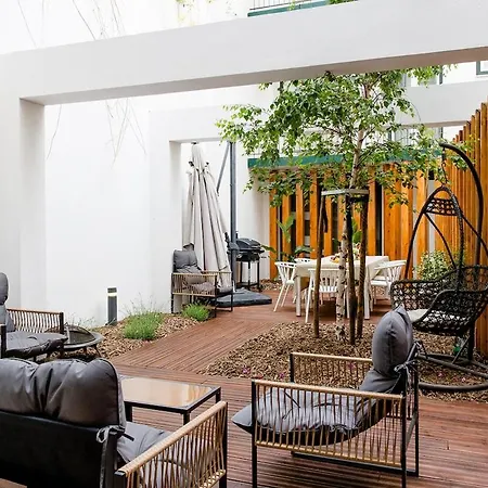 Sao Bento Patio W Ac Lisbon
