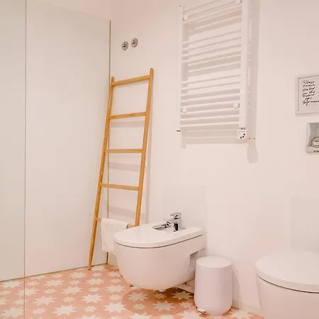 Apartment Sao Bento Patio W Ac Lisbon
